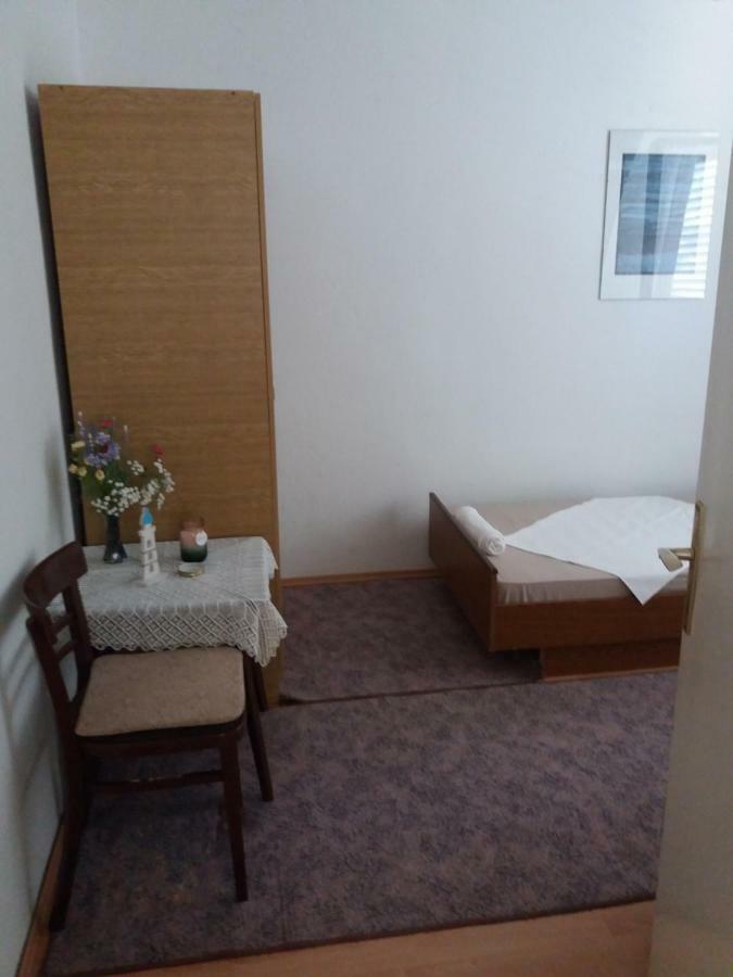 Apartman Nona Povljana Eksteriør billede